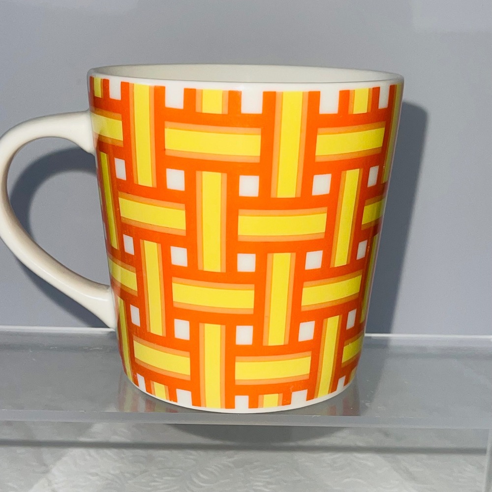 Starbucks Mug 2006 12oz Orange Yellow Basketweave Retro Lawn Chair Pattern VTG